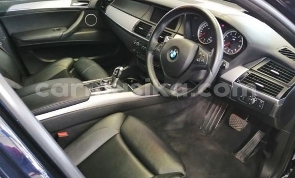 Nunua Ilio tumika BMW X6 M Nyeusi Gari ndani ya Beitbridge nchini Matabeleland Kusini Nunua Ilio tumika BMW X6 M Nyeusi Gari ndani ya Beitbridge nchini Matabeleland Kusini