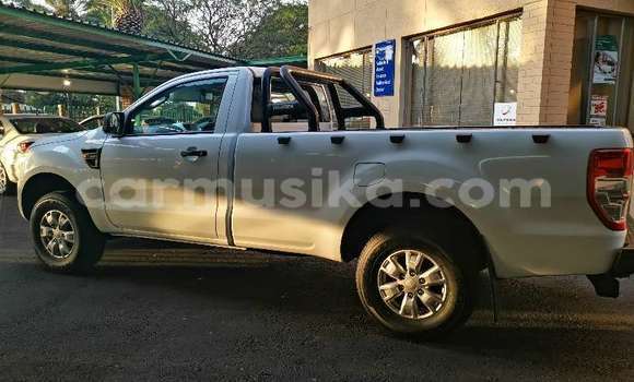 Acheter Occasion Voiture Ford Ranger Blanc à Beitbridge, Matabeleland South Acheter Occasion Voiture Ford Ranger Blanc à Beitbridge, Matabeleland South