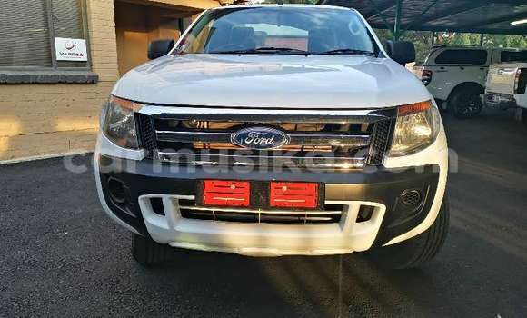 Acheter Occasion Voiture Ford Ranger Blanc à Beitbridge, Matabeleland South Acheter Occasion Voiture Ford Ranger Blanc à Beitbridge, Matabeleland South