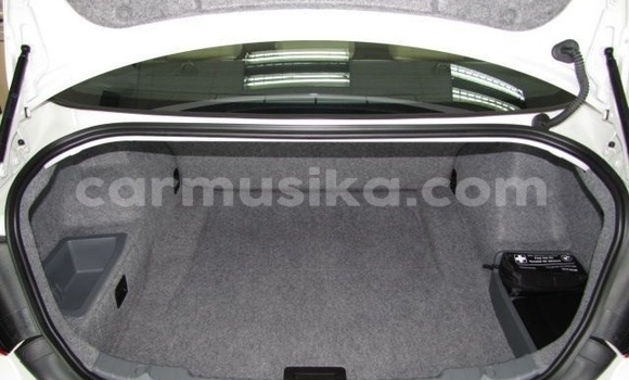 Nunua Ilio tumika BMW 3–Series Nyeupe Gari ndani ya Beitbridge nchini Matabeleland Kusini Nunua Ilio tumika BMW 3–Series Nyeupe Gari ndani ya Beitbridge nchini Matabeleland Kusini