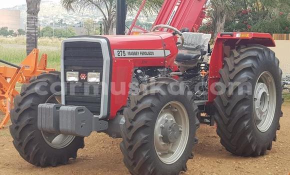 Buy Used Caterpillar 120 Red Truck in Harare in Harare Buy Used Caterpillar 120 Red Truck in Harare in Harare