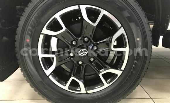 Tenga Tsaru Toyota Hilux Chena Mota in Harare in Harare Tenga Tsaru Toyota Hilux Chena Mota in Harare in Harare