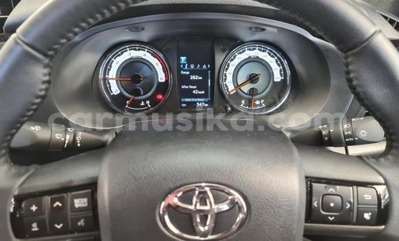 Tenga Tsaru Toyota Hilux Zvimwe Mota in Beitbridge in Matabeleland South Tenga Tsaru Toyota Hilux Zvimwe Mota in Beitbridge in Matabeleland South