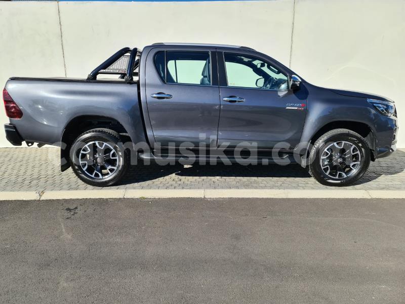 Big with watermark toyota hilux matabeleland south beitbridge 14891