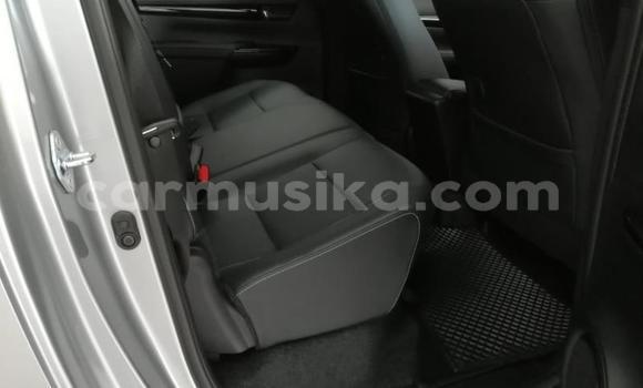 Buy Used Toyota Hilux Silver Car in Beitbridge in Matabeleland South Buy Used Toyota Hilux Silver Car in Beitbridge in Matabeleland South