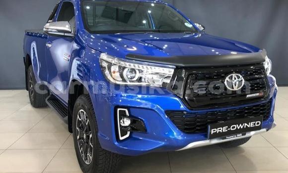 Nunua Ilio tumika Toyota Hilux Bluu Gari ndani ya Harare nchini Harare