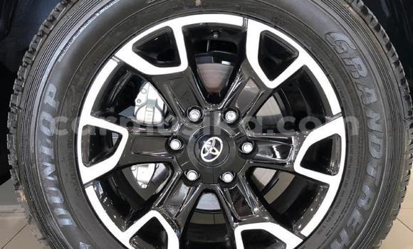 Buy Used Toyota Hilux Blue Car in Harare in Harare Buy Used Toyota Hilux Blue Car in Harare in Harare