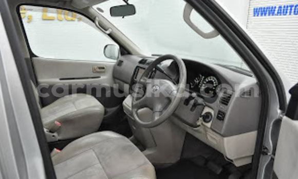 Acheter Occasion Voiture Toyota Granvia Gris à Beitbridge, Matabeleland South Acheter Occasion Voiture Toyota Granvia Gris à Beitbridge, Matabeleland South