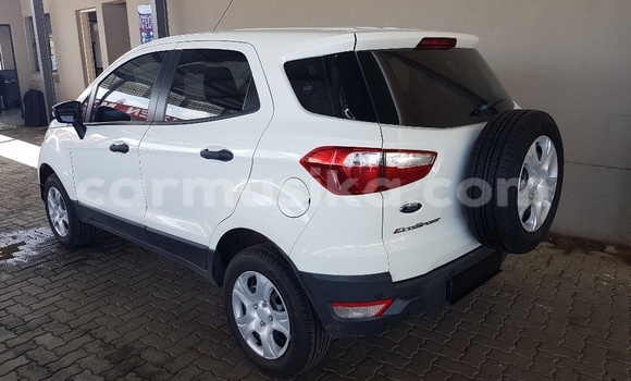 Acheter Occasion Voiture Ford EcoSport Blanc à Beitbridge, Matabeleland South Acheter Occasion Voiture Ford EcoSport Blanc à Beitbridge, Matabeleland South