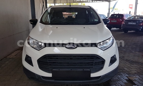 Acheter Occasion Voiture Ford EcoSport Blanc à Beitbridge, Matabeleland South Acheter Occasion Voiture Ford EcoSport Blanc à Beitbridge, Matabeleland South