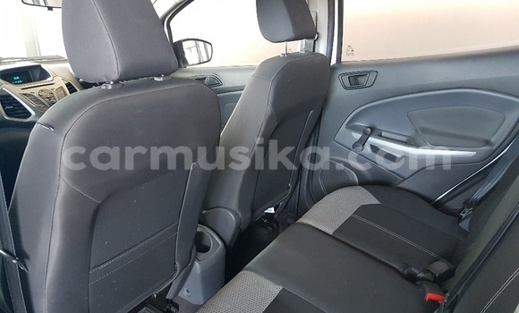Acheter Occasion Voiture Ford EcoSport Blanc à Beitbridge, Matabeleland South Acheter Occasion Voiture Ford EcoSport Blanc à Beitbridge, Matabeleland South