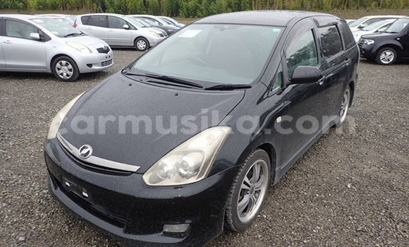 Tenga Imported Toyota Wish Nhema Mota in Beitbridge in Matabeleland South Tenga Imported Toyota Wish Nhema Mota in Beitbridge in Matabeleland South