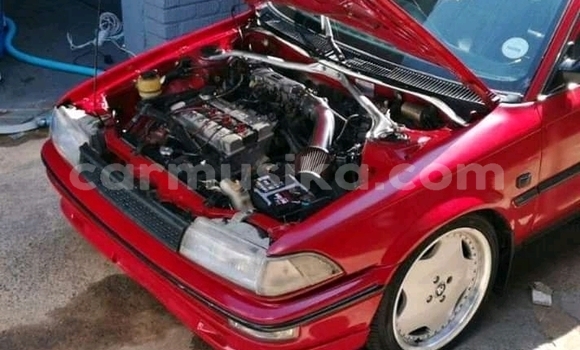 Acheter Occasion Voiture Toyota Corolla Rouge à Beitbridge, Matabeleland South Acheter Occasion Voiture Toyota Corolla Rouge à Beitbridge, Matabeleland South