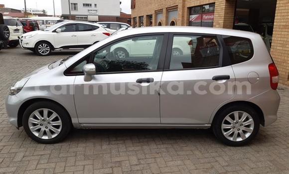 Tenga Tsaru Honda Jazz Sirivha Mota in Beitbridge in Matabeleland South Tenga Tsaru Honda Jazz Sirivha Mota in Beitbridge in Matabeleland South