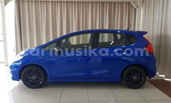 Tenga Tsaru Honda Jazz Bhuruu Mota in Beitbridge in Matabeleland South Tenga Tsaru Honda Jazz Bhuruu Mota in Beitbridge in Matabeleland South