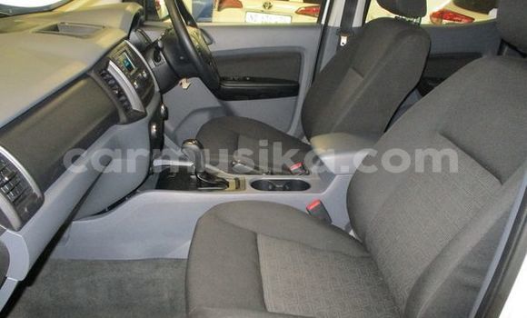 Tenga Tsaru Ford Ranger Chena Mota in Harare in Harare Tenga Tsaru Ford Ranger Chena Mota in Harare in Harare