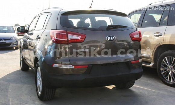 Acheter Import Voiture Kia Sportage Marron à Import - Dubai, Harare Acheter Import Voiture Kia Sportage Marron à Import - Dubai, Harare
