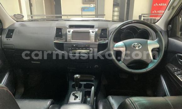 Acheter Occasion Voiture Toyota Fortuner Blanc à Beitbridge, Matabeleland South Acheter Occasion Voiture Toyota Fortuner Blanc à Beitbridge, Matabeleland South