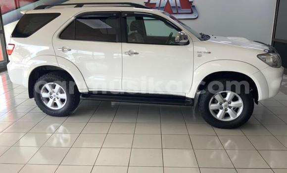 Acheter Occasion Voiture Toyota Fortuner Autre à Beitbridge, Matabeleland South Acheter Occasion Voiture Toyota Fortuner Autre à Beitbridge, Matabeleland South