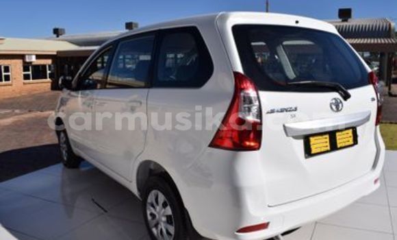 Buy Used Toyota Avanza White Car in Beitbridge in Matabeleland South Buy Used Toyota Avanza White Car in Beitbridge in Matabeleland South