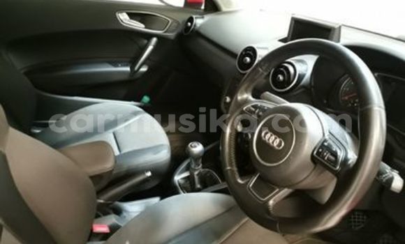 Nunua Ilio tumika Audi A1 Nyekundu Gari ndani ya Beitbridge nchini Matabeleland Kusini Nunua Ilio tumika Audi A1 Nyekundu Gari ndani ya Beitbridge nchini Matabeleland Kusini