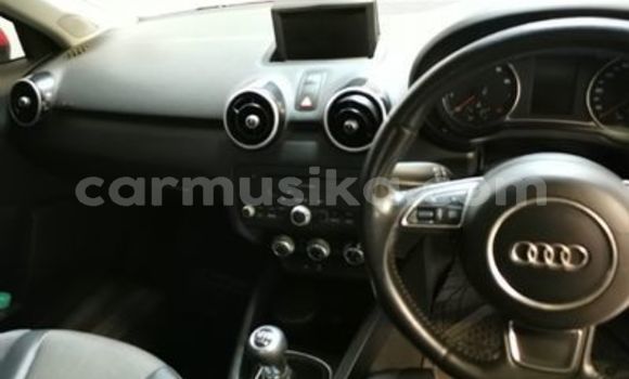 Nunua Ilio tumika Audi A1 Nyekundu Gari ndani ya Beitbridge nchini Matabeleland Kusini Nunua Ilio tumika Audi A1 Nyekundu Gari ndani ya Beitbridge nchini Matabeleland Kusini