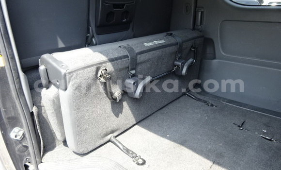 Tenga Imported Toyota Hiace Nhema Mota in Beitbridge in Matabeleland South Tenga Imported Toyota Hiace Nhema Mota in Beitbridge in Matabeleland South