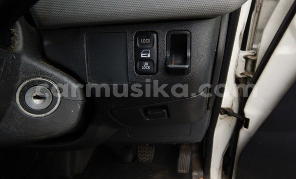 Tenga Imported Toyota Hiace Chena Mota in Beitbridge in Matabeleland South Tenga Imported Toyota Hiace Chena Mota in Beitbridge in Matabeleland South