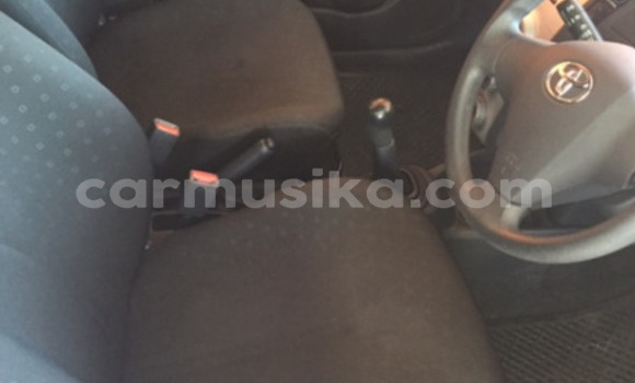 Buy Used Toyota Yaris White Car in Beitbridge in Matabeleland South Buy Used Toyota Yaris White Car in Beitbridge in Matabeleland South