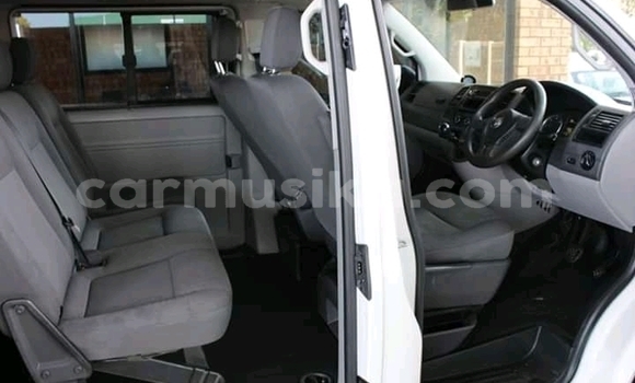 Tenga Tsaru Volkswagen Quantum Chena Mota in Beitbridge in Matabeleland South Tenga Tsaru Volkswagen Quantum Chena Mota in Beitbridge in Matabeleland South