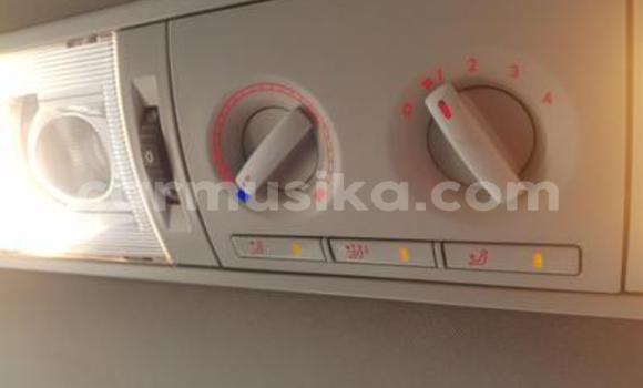 Acheter Occasion Voiture Volkswagen Karmann-Ghia Blanc à Beitbridge, Matabeleland South Acheter Occasion Voiture Volkswagen Karmann-Ghia Blanc à Beitbridge, Matabeleland South