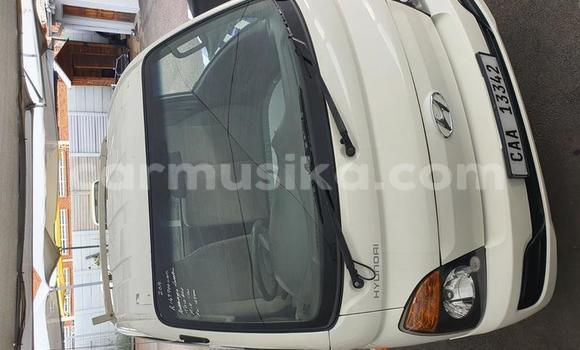 Tenga Tsaru Hyundai Cargo Chena Mota in Beitbridge in Matabeleland South Tenga Tsaru Hyundai Cargo Chena Mota in Beitbridge in Matabeleland South