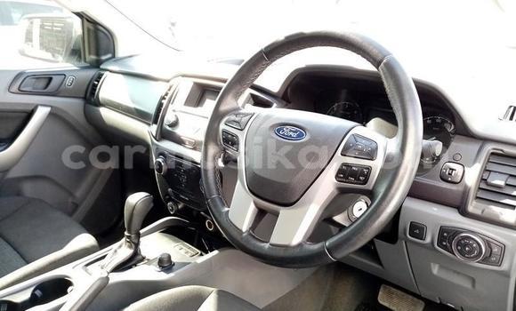 Acheter Occasion Voiture Ford Ranger Blanc à Beitbridge, Matabeleland South Acheter Occasion Voiture Ford Ranger Blanc à Beitbridge, Matabeleland South