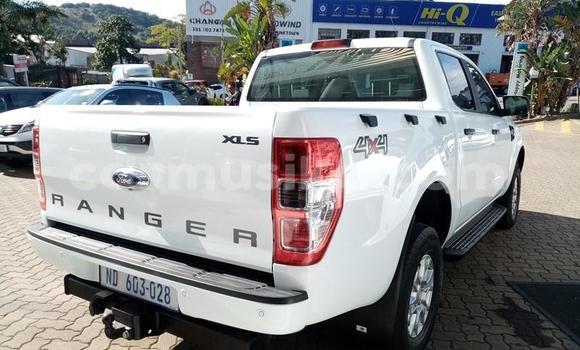 Acheter Occasion Voiture Ford Ranger Blanc à Beitbridge, Matabeleland South Acheter Occasion Voiture Ford Ranger Blanc à Beitbridge, Matabeleland South