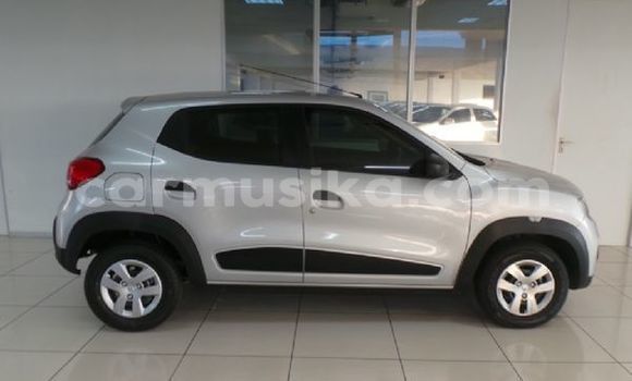 Buy New Renault KWID Silver Car in Alexandra Park in Harare Buy New Renault KWID Silver Car in Alexandra Park in Harare