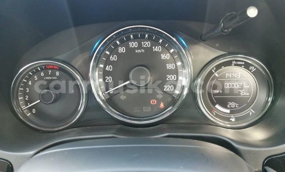 Buy New Honda Ballade Silver Car in Alexandra Park in Harare Buy New Honda Ballade Silver Car in Alexandra Park in Harare