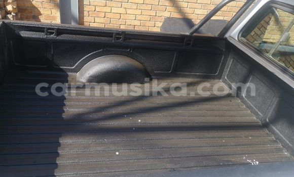 Tenga Tsaru Toyota Hilux Chena Mota in Harare in Harare Tenga Tsaru Toyota Hilux Chena Mota in Harare in Harare