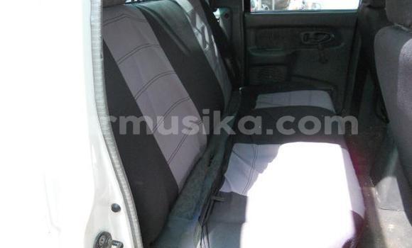 Nunua Ilio tumika Mitsubishi Colt Nyeupe Gari ndani ya Beitbridge nchini Matabeleland Kusini Nunua Ilio tumika Mitsubishi Colt Nyeupe Gari ndani ya Beitbridge nchini Matabeleland Kusini