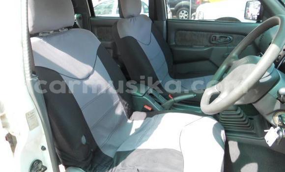 Nunua Ilio tumika Mitsubishi Colt Nyeupe Gari ndani ya Beitbridge nchini Matabeleland Kusini Nunua Ilio tumika Mitsubishi Colt Nyeupe Gari ndani ya Beitbridge nchini Matabeleland Kusini