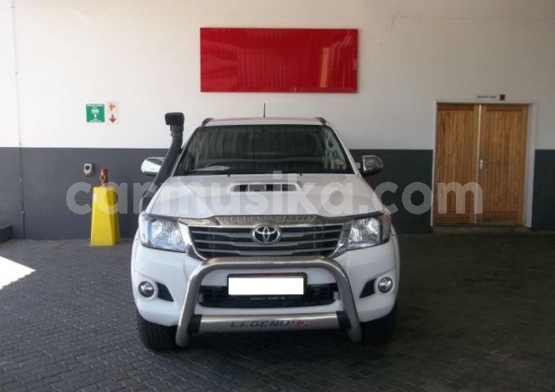 Big with watermark toyota hilux matabeleland south beitbridge 14983