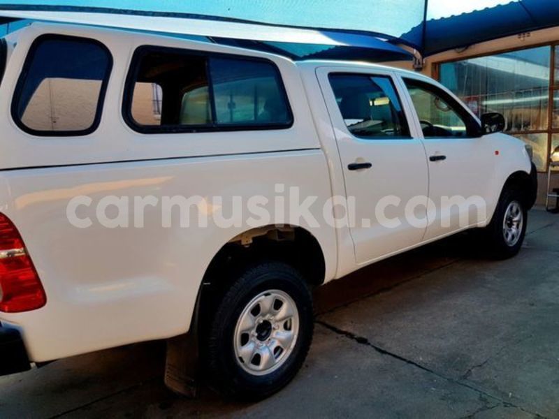 Big with watermark toyota hilux harare harare 14984