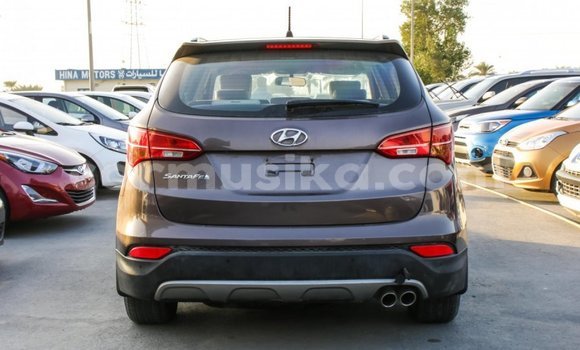 Tenga Imported Hyundai Santa Fe Bhurawuni Mota in Import - Dubai in Harare Tenga Imported Hyundai Santa Fe Bhurawuni Mota in Import - Dubai in Harare
