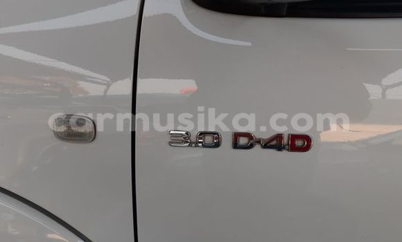 Tenga Tsaru Toyota Hilux Chena Mota in Harare in Harare Tenga Tsaru Toyota Hilux Chena Mota in Harare in Harare