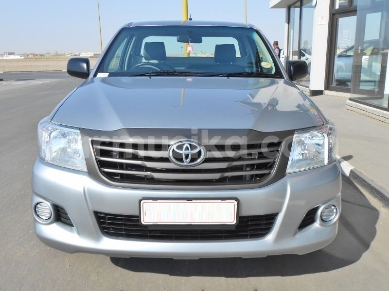 Big with watermark toyota hilux matabeleland south beitbridge 14987