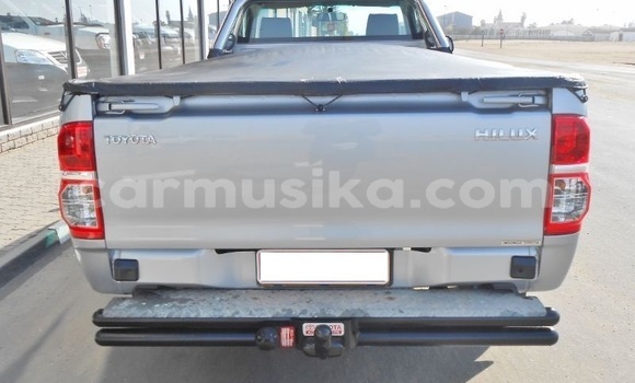 Tenga Tsaru Toyota Hilux Sirivha Mota in Beitbridge in Matabeleland South Tenga Tsaru Toyota Hilux Sirivha Mota in Beitbridge in Matabeleland South