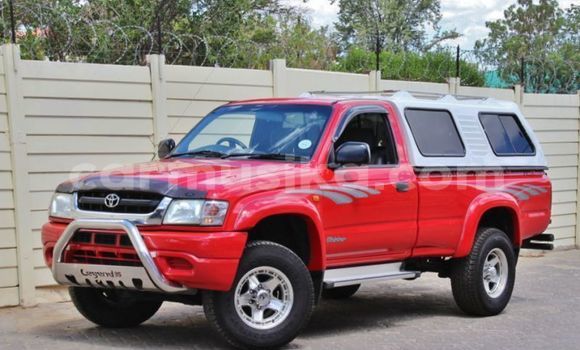 Tenga Tsaru Toyota Hilux Tsvuku Mota in Beitbridge in Matabeleland South