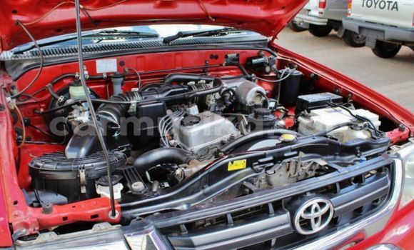 Tenga Tsaru Toyota Hilux Tsvuku Mota in Beitbridge in Matabeleland South Tenga Tsaru Toyota Hilux Tsvuku Mota in Beitbridge in Matabeleland South