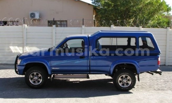 Tenga Tsaru Toyota Hilux Bhuruu Mota in Beitbridge in Matabeleland South Tenga Tsaru Toyota Hilux Bhuruu Mota in Beitbridge in Matabeleland South