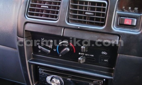 Tenga Tsaru Toyota Hilux Bhuruu Mota in Beitbridge in Matabeleland South Tenga Tsaru Toyota Hilux Bhuruu Mota in Beitbridge in Matabeleland South