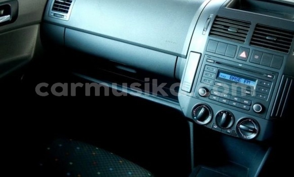 Nunua Ilio tumika Volkswagen Polo Fedha Gari ndani ya Beitbridge nchini Matabeleland Kusini Nunua Ilio tumika Volkswagen Polo Fedha Gari ndani ya Beitbridge nchini Matabeleland Kusini